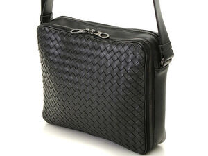 Bottega Veneta Black Messenger Leather Bag Intrecciato Black